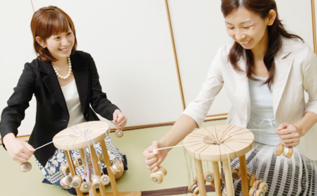 まずは簡単な小物作りから
